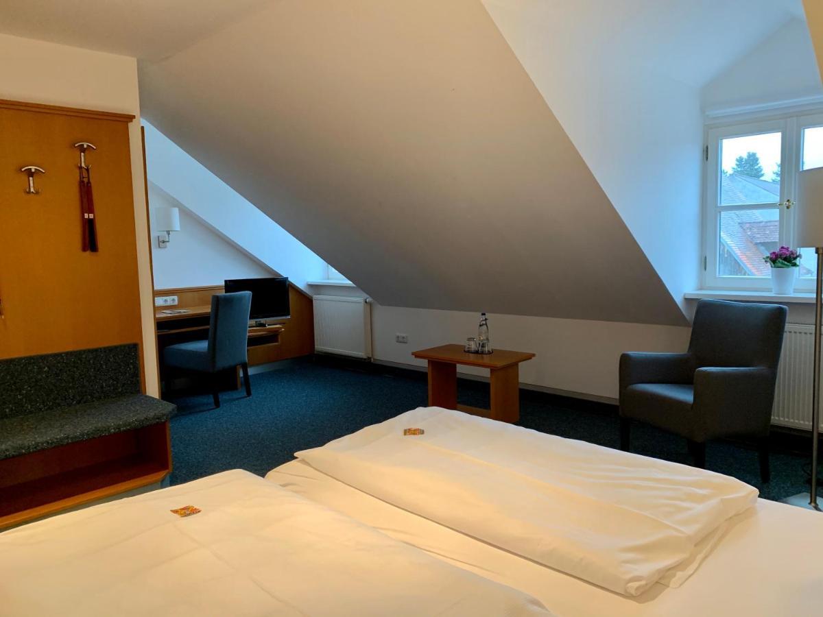 Gasthof Schiller Bei Bamberg Strullendorf Dış mekan fotoğraf